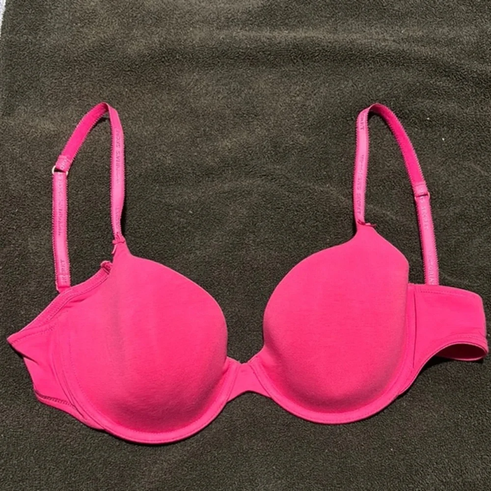 NWOT Victoria's Secret Hot Pink Lined Demi Underwire Bra Size 36D, 36 D Cotton